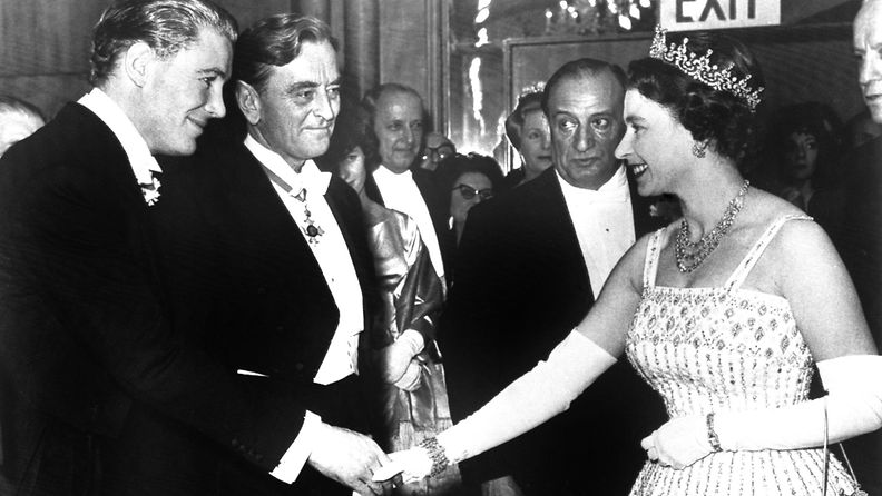 Kuningatar Elisabet 1962 (1)