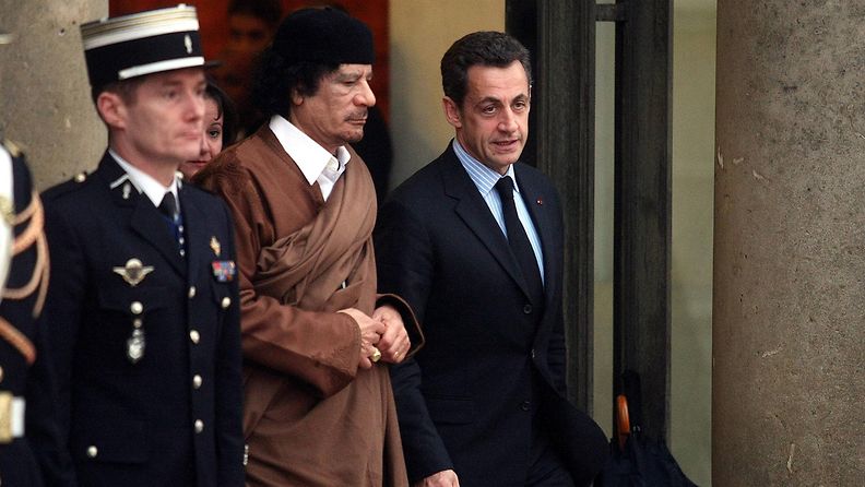 AOP Sarkozy ja Gaddafi Pariisissa 2007
