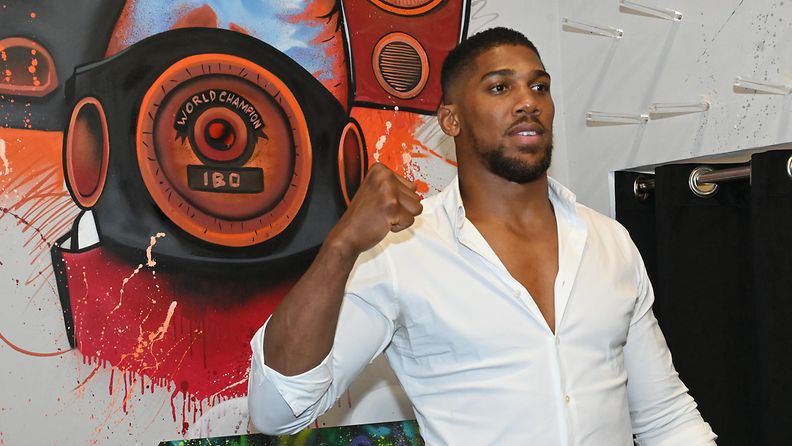 Anthony Joshua (1)