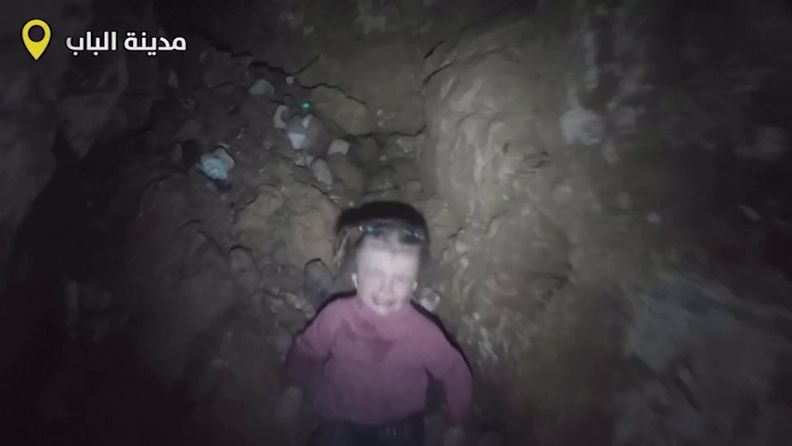 Reuters kaivoon pudonnut lapsi