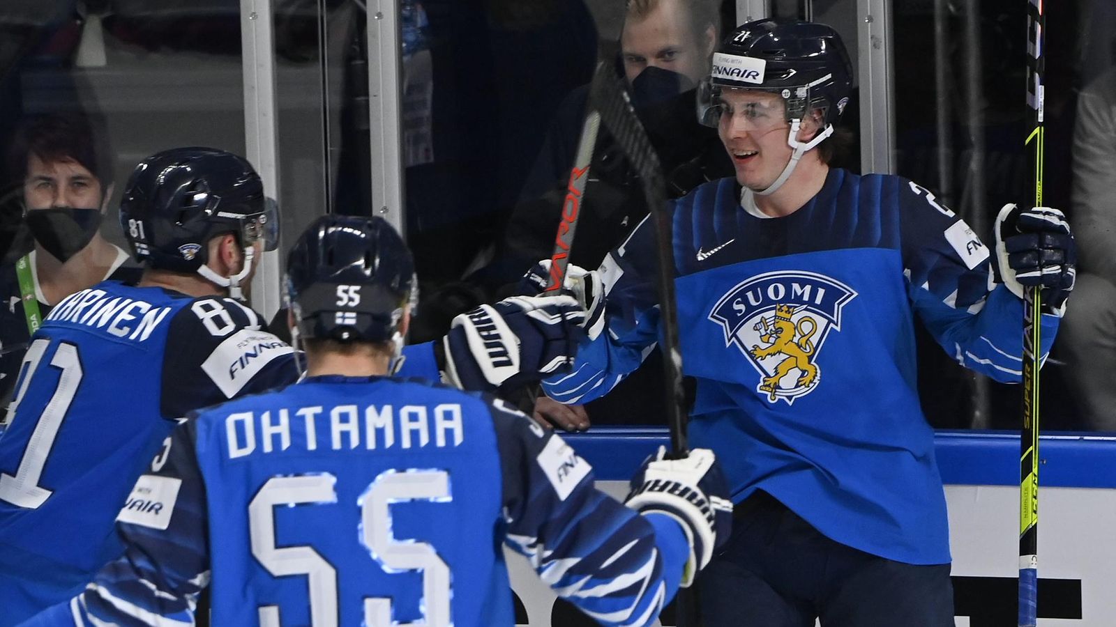 MM-jääkiekko: Suomi voitti Tshekin puolivälierässä 
