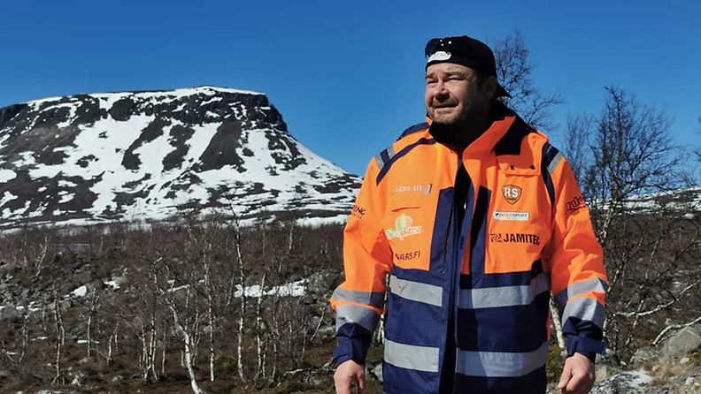 Mika Lemberg kävelee Kilpisjärveltä Keravalle