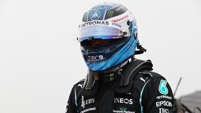 Valtteri Bottas kuvattuna Ranskan GP:n aika-ajoissa 2021