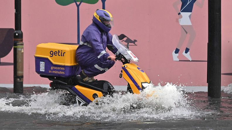 LK: Lontoon tulvat, skootteri