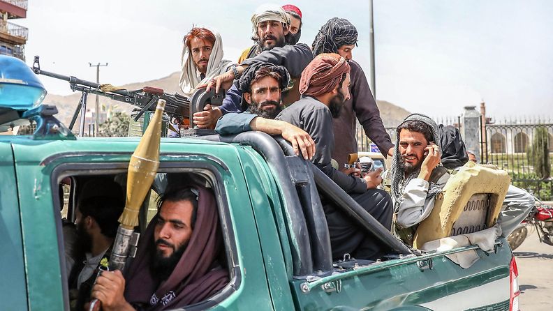 AOP Afganistan Taleban-taistelijoita
