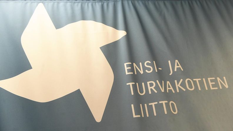 LK 25.08.2021 Ensi- ja turvakotiliiton logo Helsingissä 17. marraskuuta 2020.