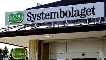 LK 13.9.2021 Systembolaget Haaparannassa, Ruotsissa, 9. heinäkuuta 2019.