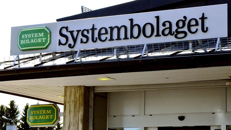 LK 13.9.2021 Systembolaget Haaparannassa, Ruotsissa, 9. heinäkuuta 2019.