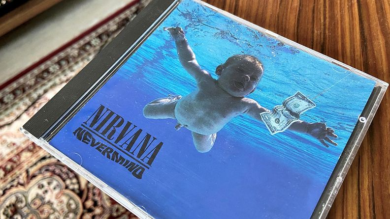 LK Nirvanan Nevermind-levy ladattu 240921