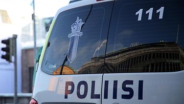 Poliisiauto Helsingissä.