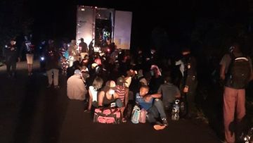 126 laitonta siirtolaista pelastettiin hylätystä kontista Guatemalassa.