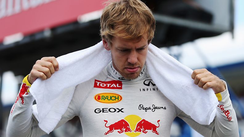 Sebastian Vettelille jäi jännitettävää kisan jälkeen