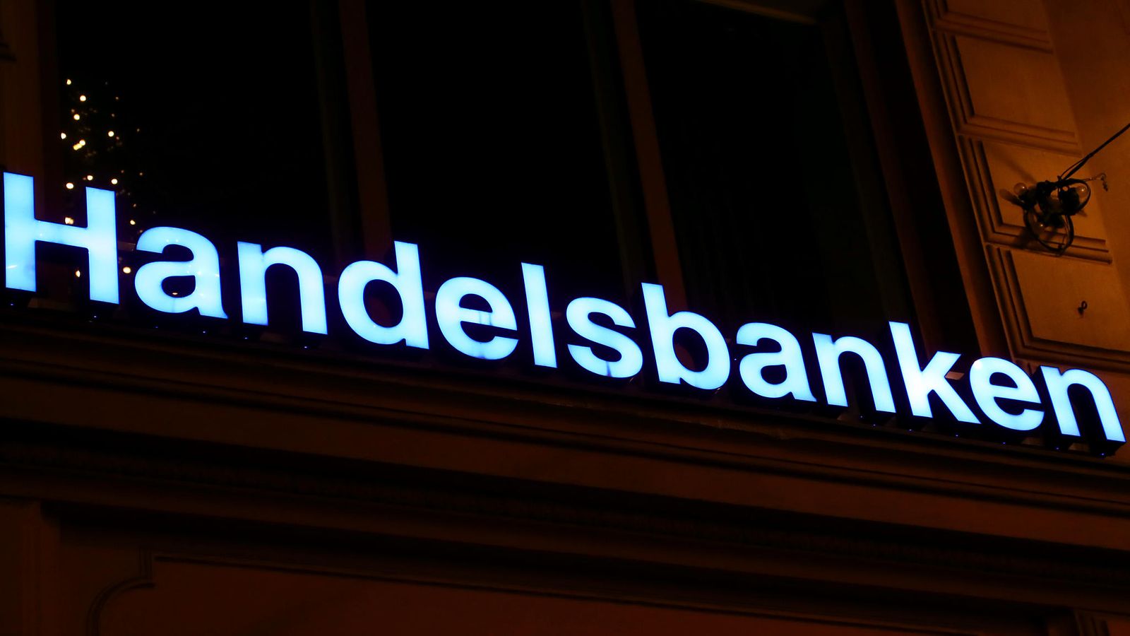 Handelsbanken vetäytyy Suomesta 