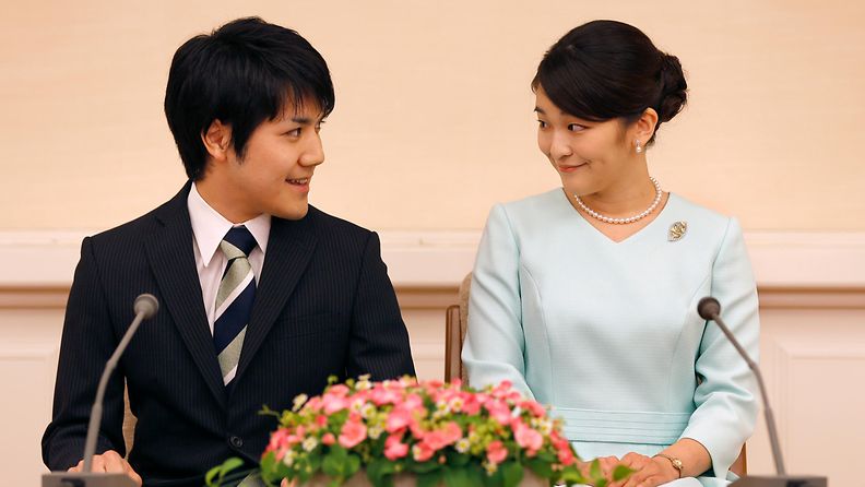 EPA: Prinsessa Mako, Kei Komuro