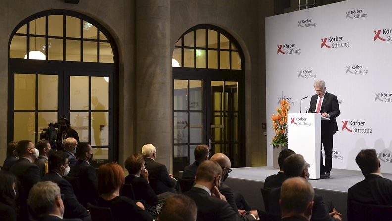 LK 22.11.2021 Presidentti Sauli Niinistö puhumassa Körber-säätiön tilaisuudessa Berliinissä 22. marraskuuta 2021.