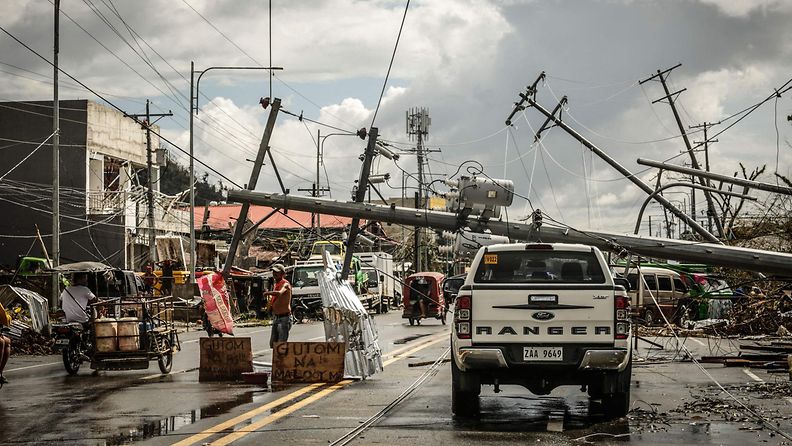 Taifuuni Rain aiheuttamia tuhoja Filippiineillä.