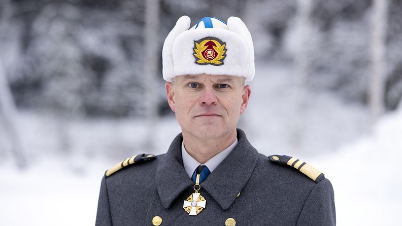 LK Maavoimien komentaja Pasi Välimäki 30.12.2021