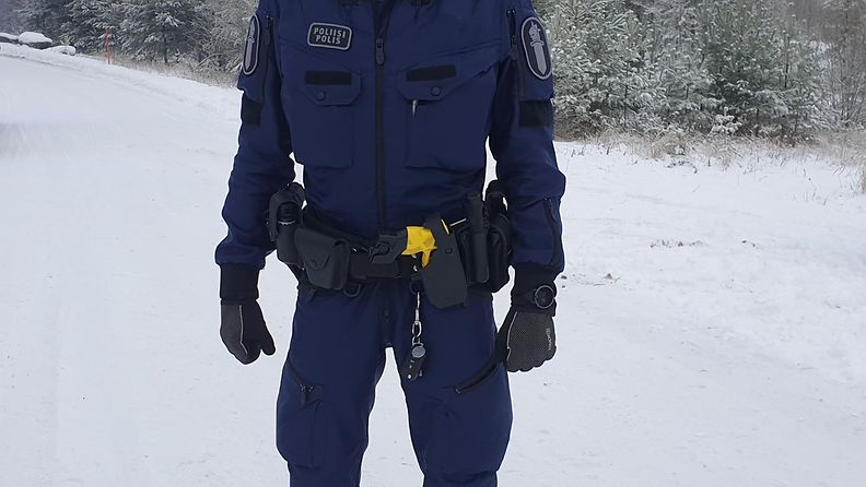 poliisikuvia-talvi-016