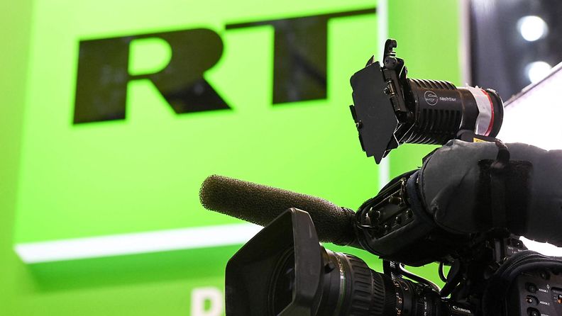 LK 2.2.2022 Venäjän valtiollisen RT-kanavan täytyy lopettaa saksankielisten ohjelmien lähettäminen Saksassa.