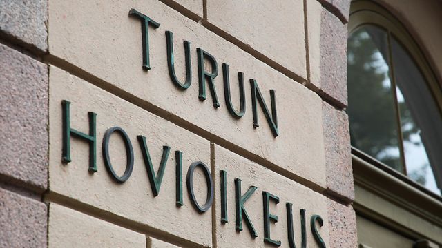 Turkulaisnainen Sitoi Uhrin Ilmastointiteipillä Ja Raiskasi ...