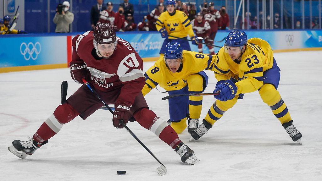 Ruotsi-Latvia 3-2 | Tre Kronor selvisi säikähdyksellä olympia-avauksessaan  