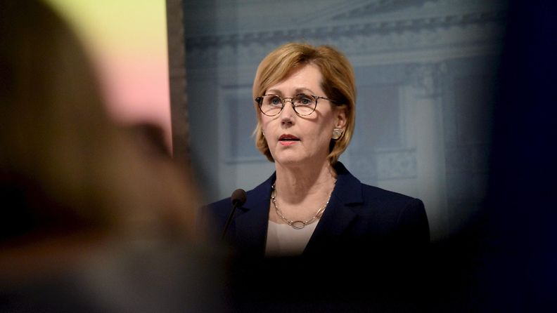 Tuula Haatainen.