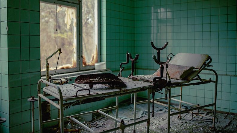 Sairaalan synnytysosasto hylätyssä Pripyatin kaupungissa Tsernobylin lähellä.