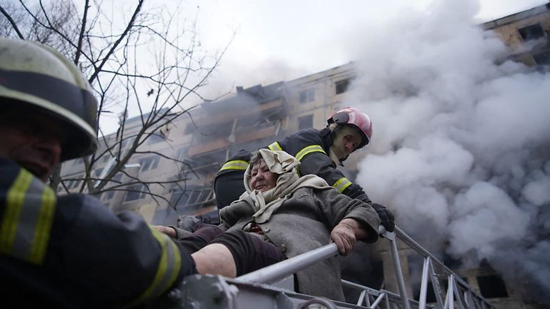 LK: Kiova, Venäjän iskut, kerrostalot 14.3.2022