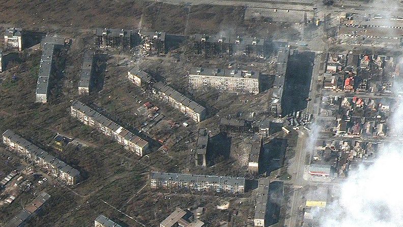 LK: Mariupol, tuhot, Venäjän hyökkäys, piiritetty ja pommitettu kaupunki