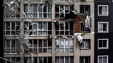 Tuhottu rakennus Ukrainassa huhtikuussa 2022.
