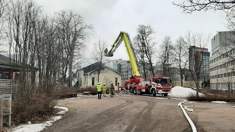 Perkkaan kappeli, tulipalo Espoossa, 14.4. OMA kuva