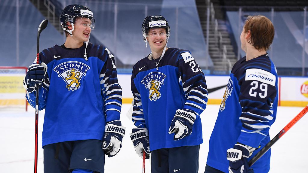 Nuoret Leijonat jyräsi Ruotsin – Suomi ylivoimainen Tshekin turnauksessa -  