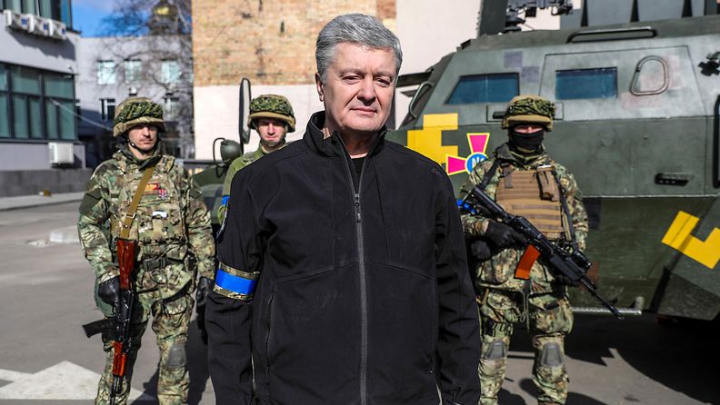 Ukrainan entinen presidentti Poroshenko maaliskuussa Kiovassa.