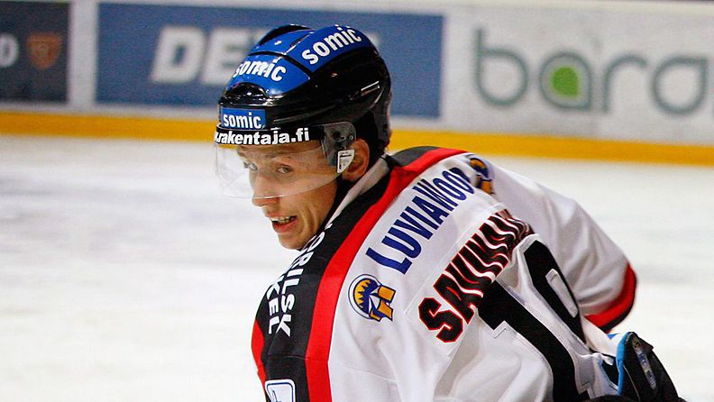 Veli-Matti Savinainen. 