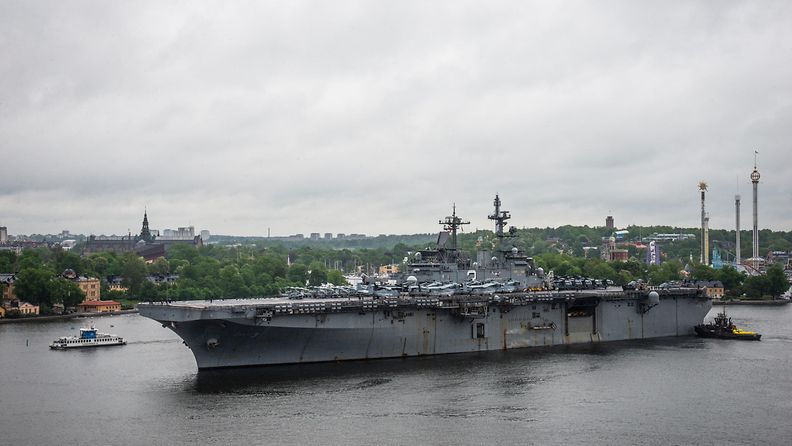 Yhdysvaltojen maihinnousualus USS Kearsarge saapui Tukholmaan 2. kesäkuuta Baltops 22 -merisotaharjoitusta varten.