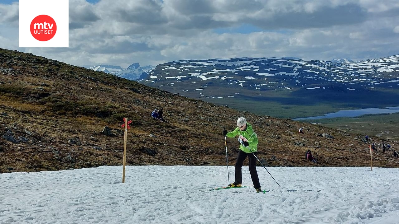 Kilpisjärvellä juhannusta vietettiin hiihtämällä, katso video -  