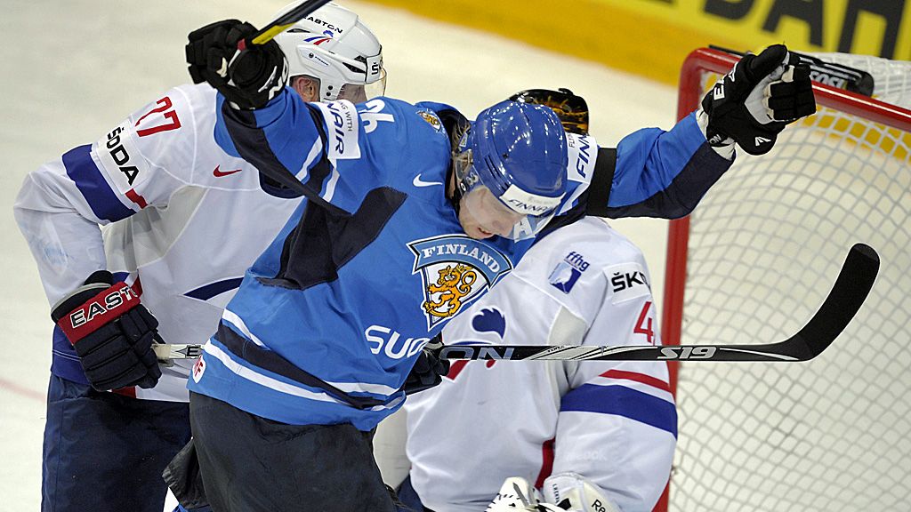 Suomi kovan paikan edessä – MM-kisoissa kaksi huippuottelua 