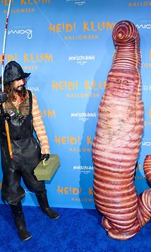 Heidi Klum Paljasti Odotetun Halloween-asunsa – Mukana Joukko Ihmisiä ...