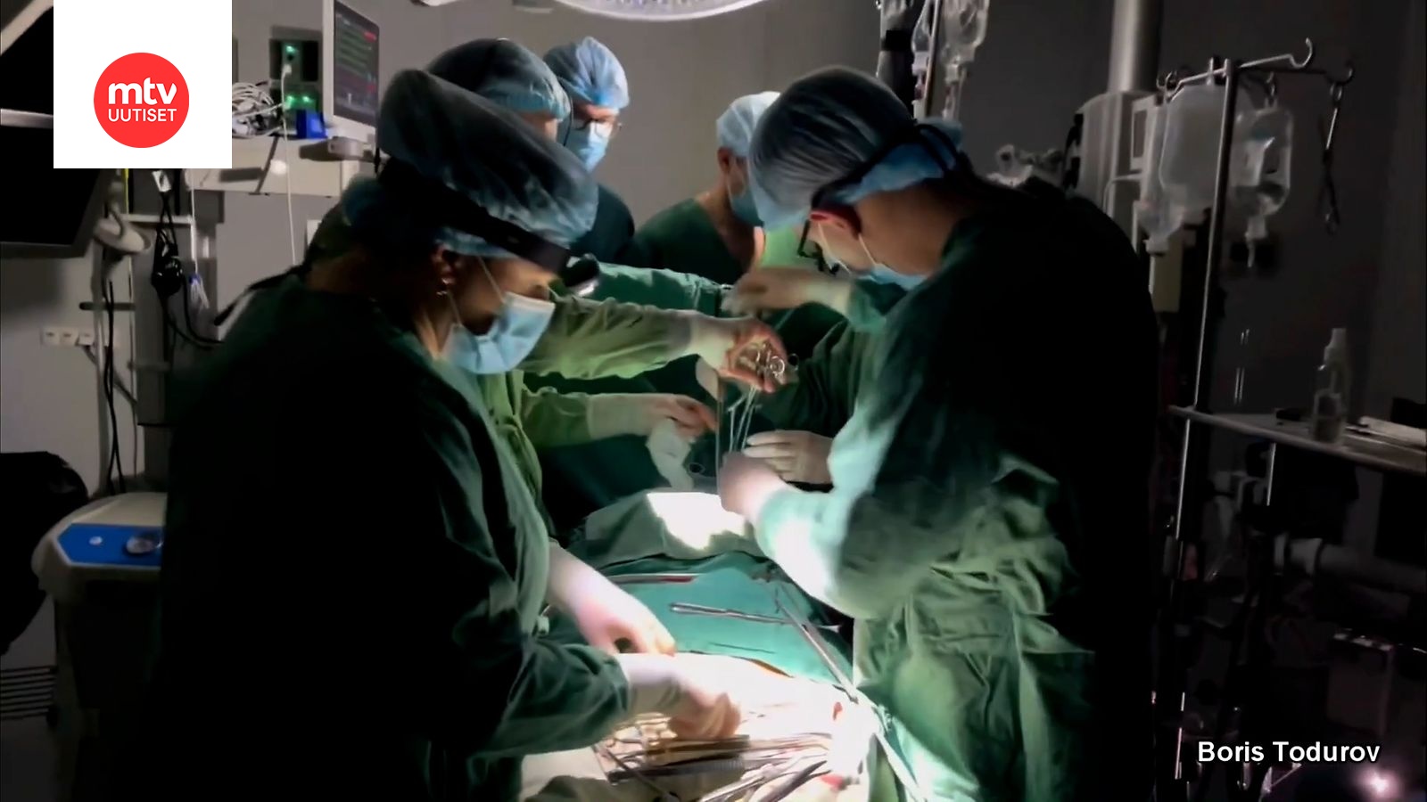 Ukrainalaiset kirurgit onnistuivat lapsen sydänleikkauksessa keskellä  sähkökatkoa 