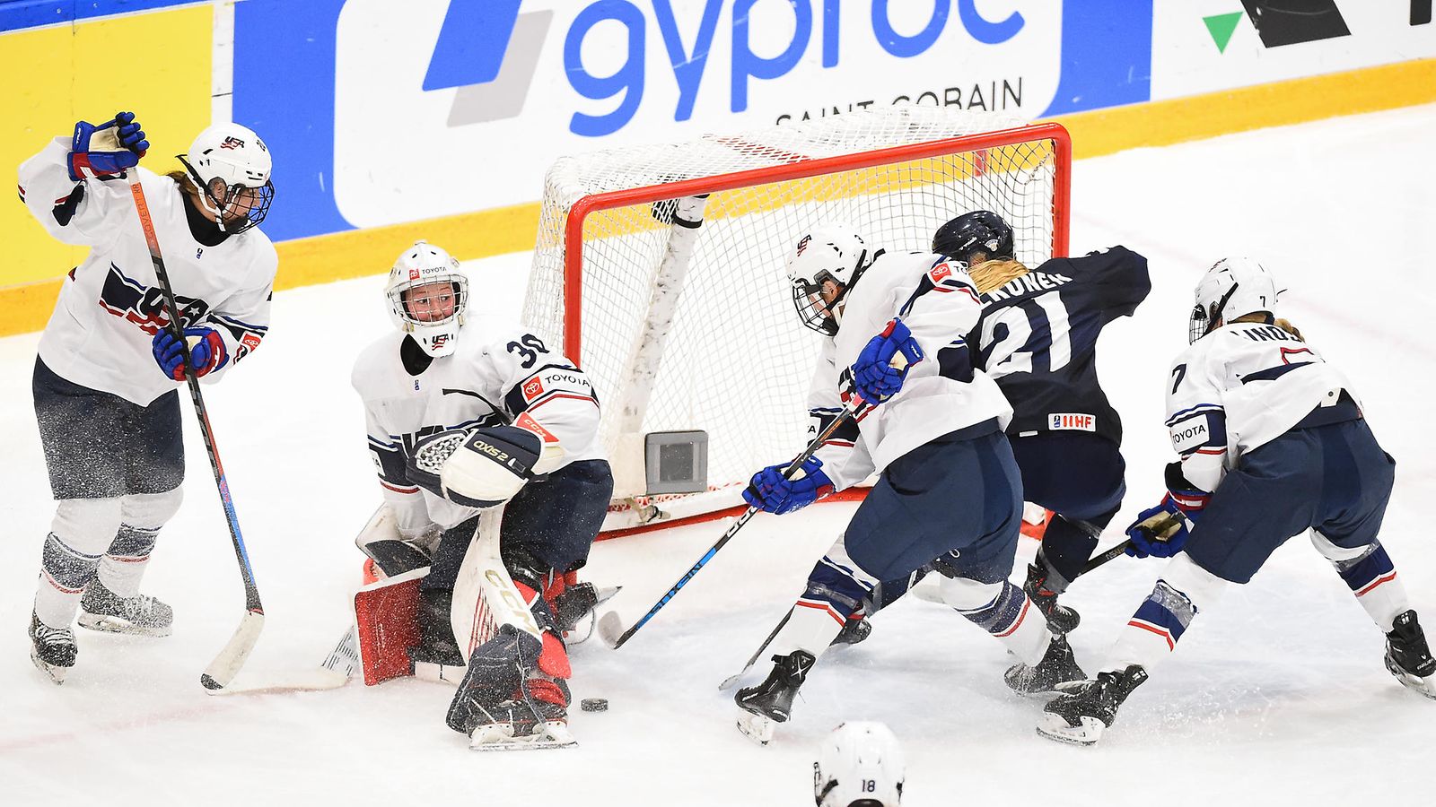 MM-jääkiekko: Suomi hävisi pronssipelin Yhdysvalloille 