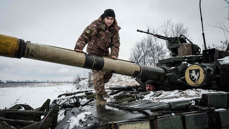 Ukrainan T-64-tankki Donetskin alueella helmikuussa 2023.
