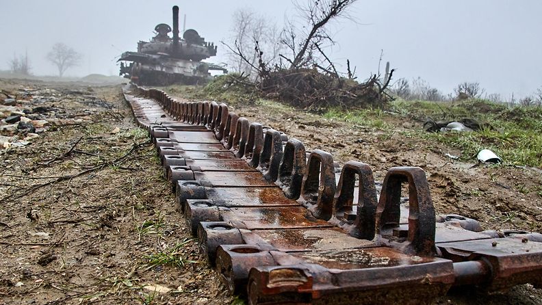 Tuhoutunut tankki Ukrainassa joulukuussa 2022.