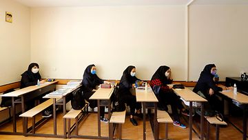 AOP Iran koulutytöt