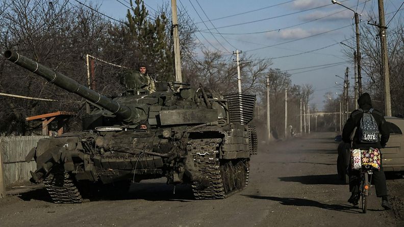 Ukrainan panssarivaunu lähellä Bahmutia maaliskuussa 2023.