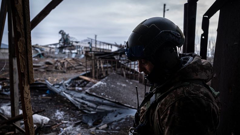 Ukrainalaissotilas Vuhledarin lähellä AOP