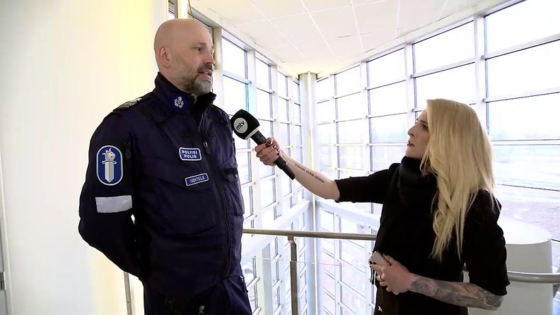 OMA: Itä-Uudenmaan poliisin Jussi Huhtela, JonnaK