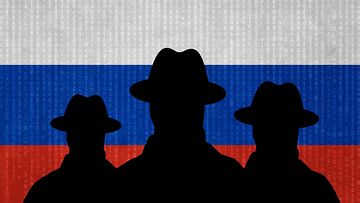 Hattupäisiä silhuetteja Venäjän tyylitellyn lipun edessä.