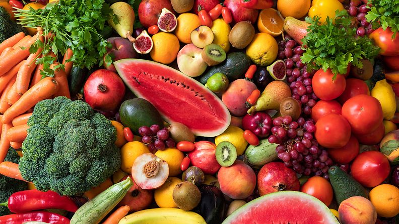 hedelmiä ja vihanneksia