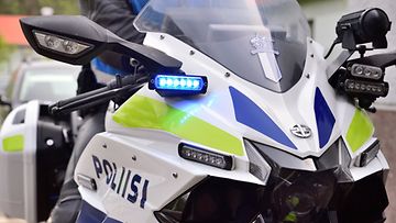 shutterstock poliisi moottoripyörä poliisimoottoripyörä