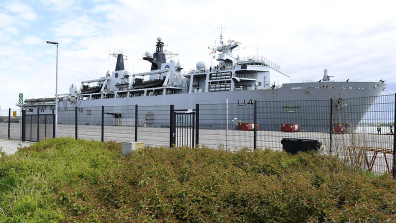 HMS Albion Helsingissä 31.5.2021.